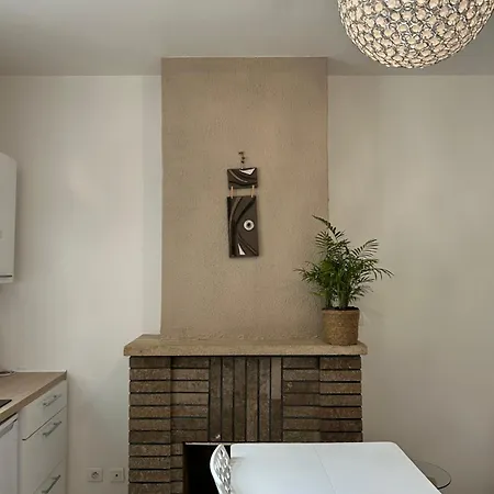 Studio Apartment *